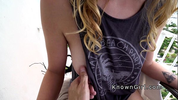 Girlfriend bangs big cock on the balcony