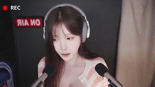 한국야동_유튜브 정지당한 윤잉 ASMR 패트리온 레전드급 유료영상