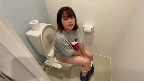 "I'm sorry. I just got lonely..." After a fight with her boyfriend, a girl went to a male friend's house to hang out and ended up cheating on him.