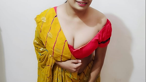 Bhabhi caught brother-in-law masturbating then got fucked by a big dick (Hindi audio)