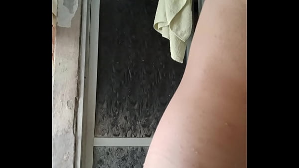 Look how this innocent girl bathes. spy camera