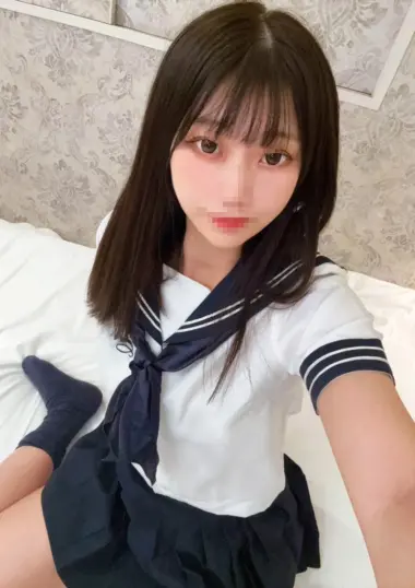 Black-haired, tall (over 170cm) basketball team c