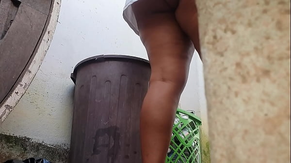 Mendilate. The hottest can picker in Brazil