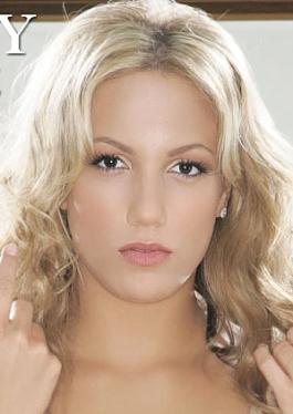 Britney Pierce Beauty Of Legend / Britney Pierce Legendary Beauty Britney Pierce A Fascinating Body That Captivates Men Britney Pierce / Britney Pierce