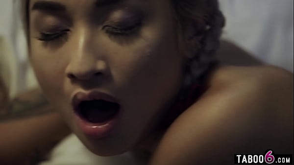 Therapist uses conversion therapy on tiny Asian teen Avery Black