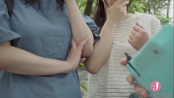 Manami "Dacchu-no" Nakadashi in a threesome with older men! Store clerk picked up in Shibuya has a squirting flood alarm! - Intro