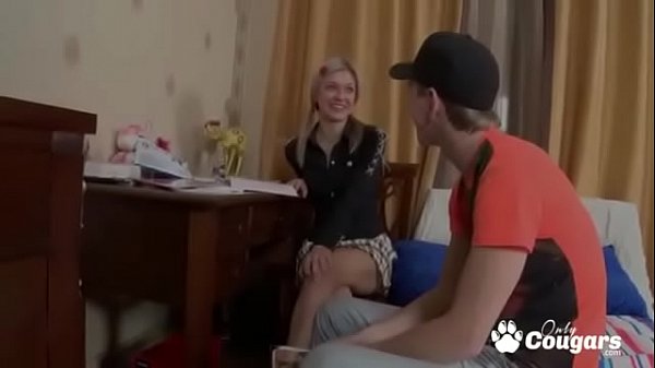 18yo Tatianna Yuki Lets Her Guy Cum In Her Butt