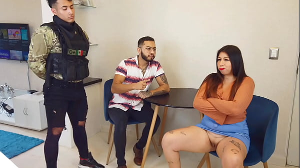 Seducing the bodyguard that my husband's cuckold gave me, he catches us fucking!