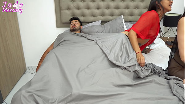 My stepsister invites me to her house, the three of us share a bed and I end up fucking her husband.