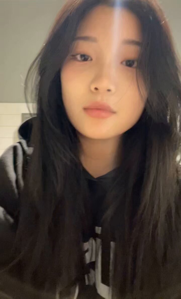 🥸