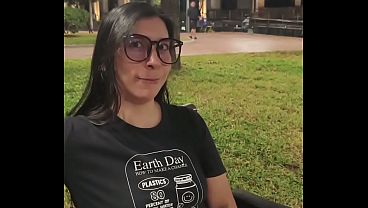 Latina MILF takes revenge on a stranger for her cheating boyfriend