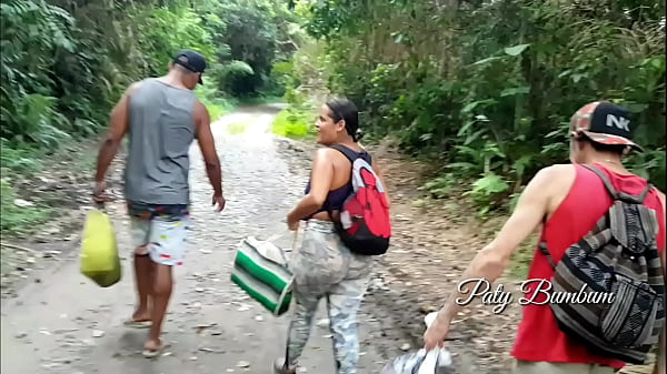 I found a naughty girl on the trail to the beautiful natural pool located in Guarujá on the beach of Pernambuco Brazil. Alex Lima - Fire Wizard