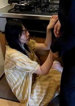 Personal Apartment house wife who is in arrears but is reluctant to do so ◯ Strong on her pussy ◯ Repayment with creampie Individual Apartment Wife in Delinquency Reluctant but Strong ◯ Creampie