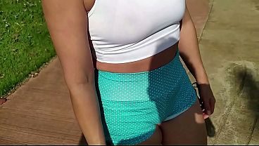 A hot young girl from the gym gave a blowjob to her personal trainer and let him ejaculate in her mouth in public.