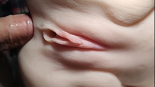 Crisp close-ups of fucking.
