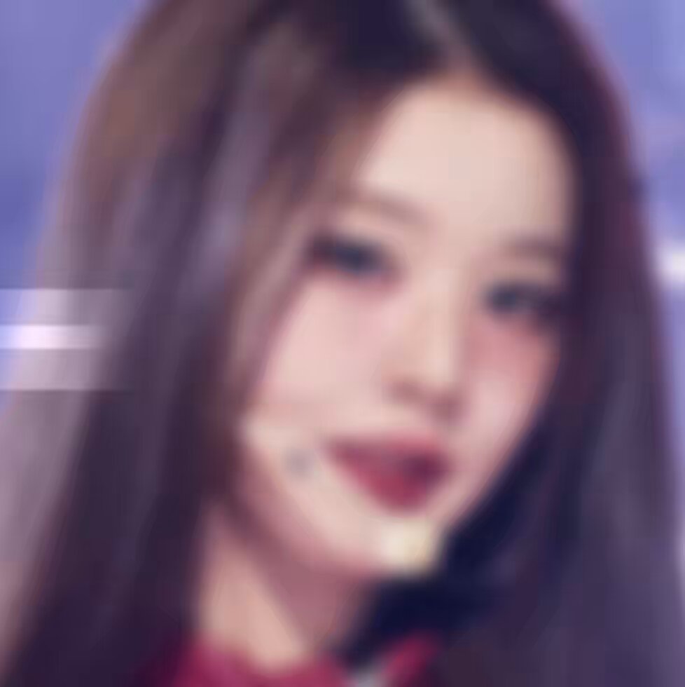 𝓮𝓶𝓲 ♡