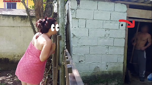 Shower doesn't work, married woman asks the farm's caretaker for help using just a towel and pays with sex