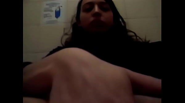 Yasmin 02