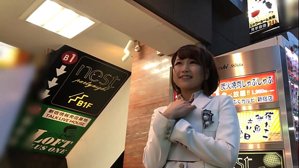 [Very rare] Akihabara underground idol special event. Facial cumshot included. 1
