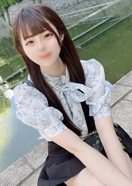 Show your face! A 19-year-old female college student with black hair and a cute transparent smile! Face! A 19-year-old female college student with the most cute black hair and a lovely smile with a sense of transparency!