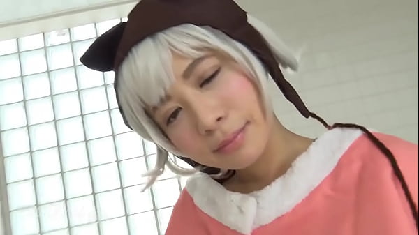 Kurumi Chino, who worked at the popular autumn ○ Hara maid cafe, has become a bubble princess with her favorite cosplay! 2