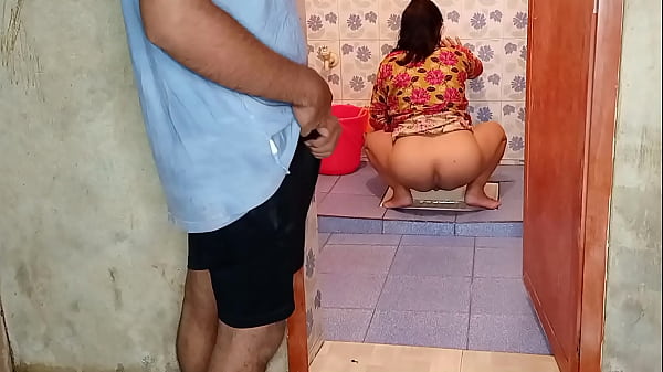 step Sister-in-law calls and fucks young brother secretly watching in bathroom XXX Bathroom Sex