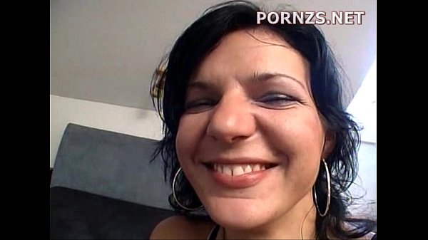 Women homos lip concert 3