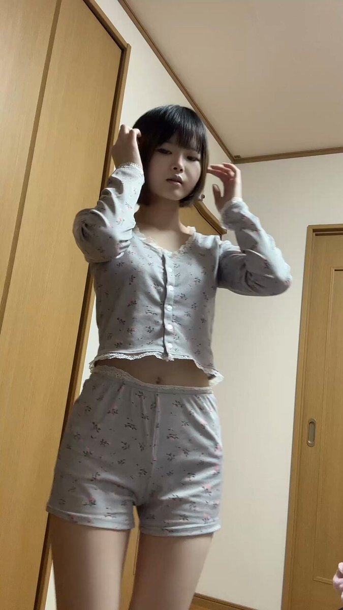 みな