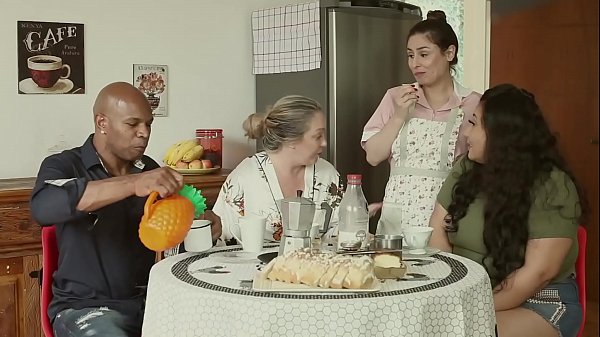 THE WHOREHOUSE - THE HUSBAND IS A CUCKOLD, THE MOTHER IS A SLUT, AND THE MAID FUCKS EVERYONE | EMME WHITE, ALESSANDRA MAIA, AGATHA LUDOVINO, CAPOEIRA.