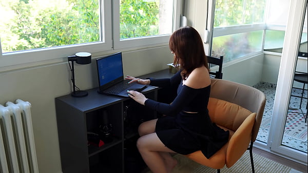 Stepmom broke my laptop to have sex with me!