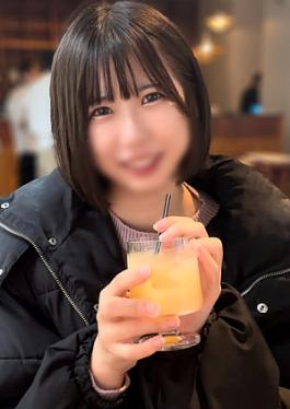 New Graduate 〇〇-chan Working Hard At A Mobile Shop!