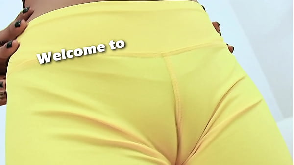 Just 19yr Sport Slut Cameltoe Round Ass Natural Teen Boobs