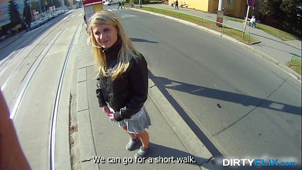 Dirty Flix - Blonde cutie Kelly Candy tricked outdoor sex teen-porn