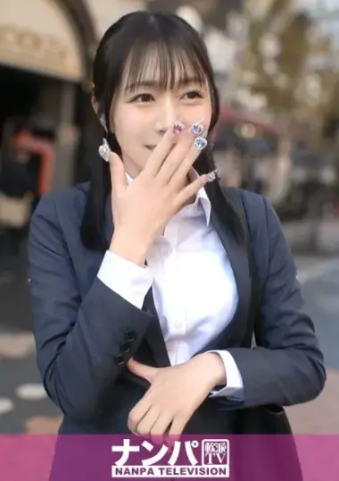 The girl who fell for today's pickup attempt had perfect nails! But she was also a cram school teacher, which was a huge surprise. [Arina 2] - Javgg
