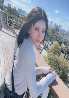 Amateur, 18 Years Old A Young Lady Who Is Too Shy And Nervous.
