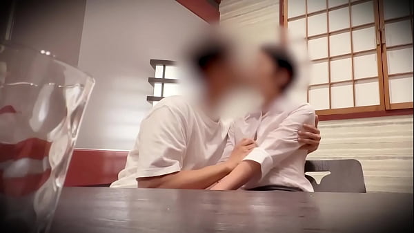 [I picked up an office lady who had a boyfriend]Penalty to a cheating woman!Creampie while saying "No inside...!"“This is really bad!” she says angrily.