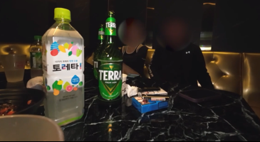 한국야동_(한국야동) 회식중에 후배 여직원과 떡치기