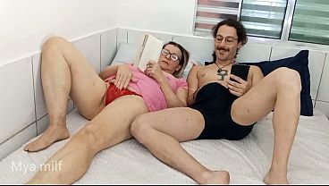 Sogra pega o genro se mastubando