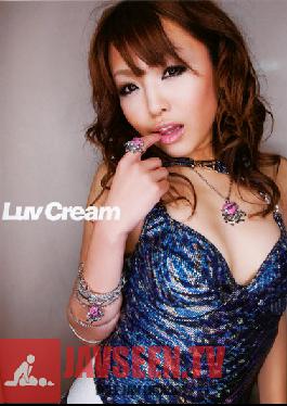 Studio Digital Ark Luv Cream 4
