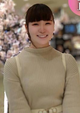 First Shot Facial Appearance A Simple Amateur With An Unrivaled Charm. I Can't Stop Fidgeting. When I Tried To Explore It, I Found A Lewd Woman! The Semen Cums Inside Her Clear Fair Skin Without Asking.