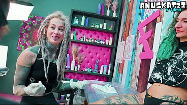 Getting My Ass Fucked While Tattooing Her – Relaxing Session