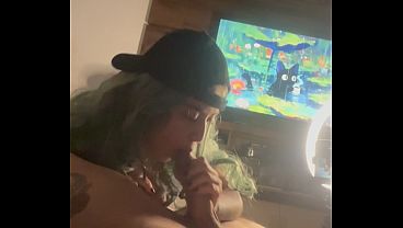 Fucking an E-girl while she streams live.