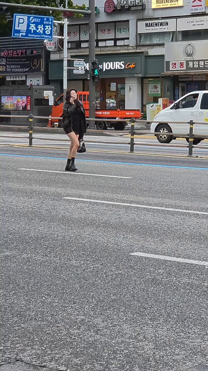 들여다봄👀
