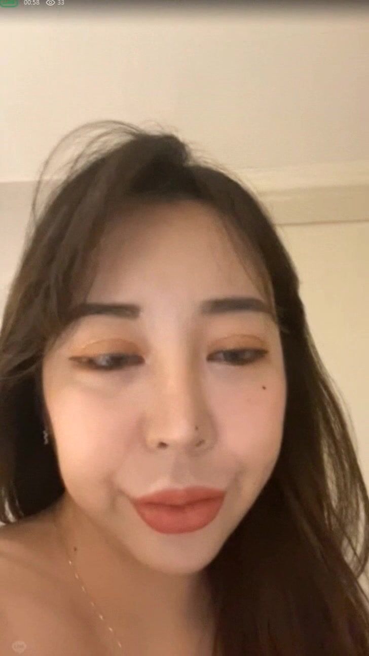 (한국야동) bj 쵸채깅 보지국물 줄줄 흘리는 자위방송 korean porn vip