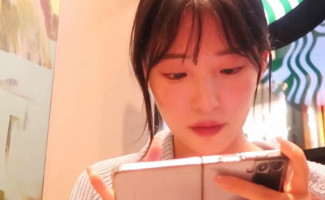 한국야동_짱개유출_친구가 그 한국년이랑 박아대는거 생중계