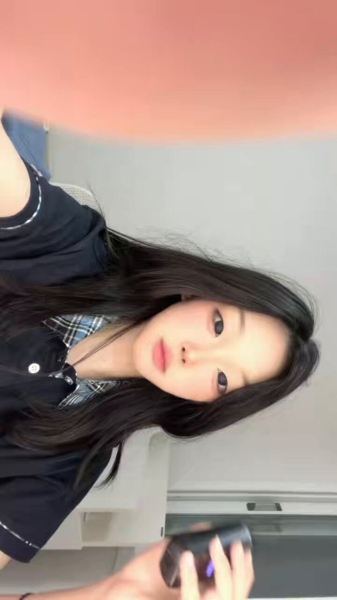 ︎uyy