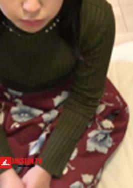 愛人18 - 自宅待機応援＄40＄15大学生っすか！？若すぎるS級幼妻さん！3P！バックで突かれながら一生懸命手コキします！頑張ります！