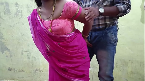 Sister-in-law looks amazing wearing pink saree, today I will not leave sister-in-law, I will keep her pussy torn