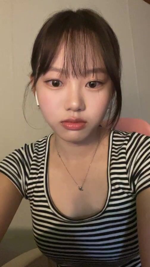 (한국야동) 훌륭한 와꾸의 그녀들 순한맛 라이브 korean porn vip