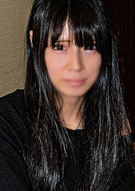 Beautiful/slender She Lied About Her Age, But Her Facial Deviation Is High.